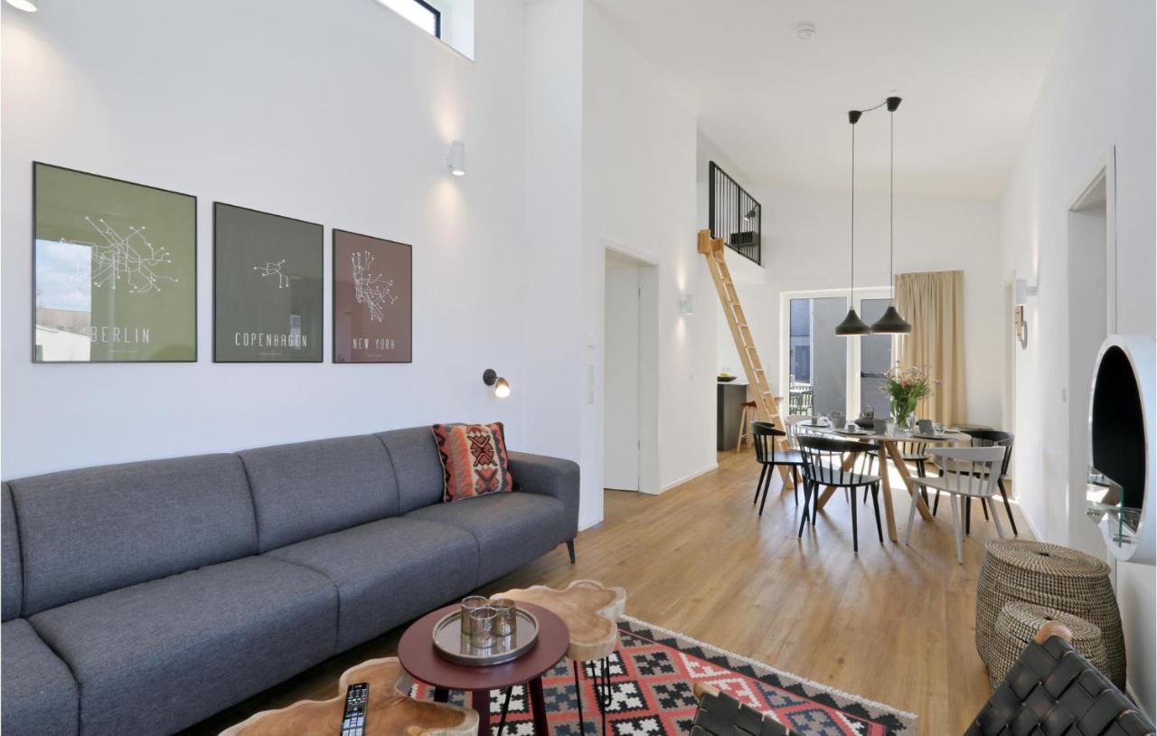 Stunning Home In Lembruch-Duemmer See With Sauna エクステリア 写真
