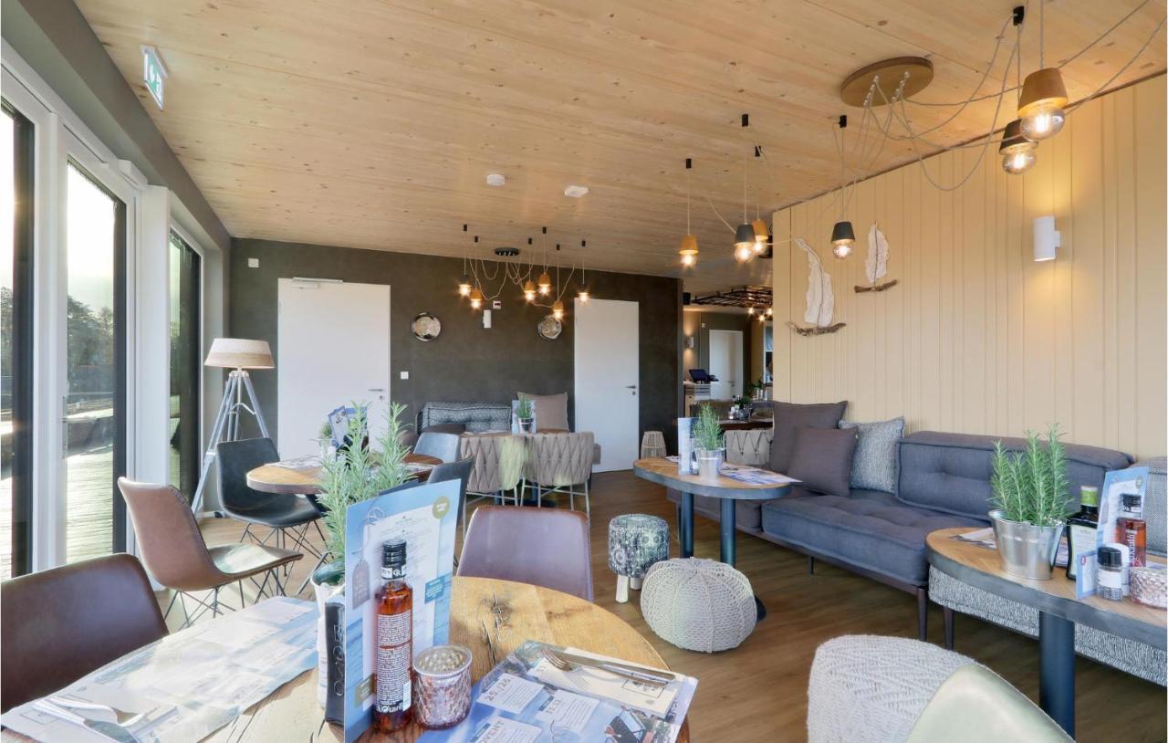 Stunning Home In Lembruch-Duemmer See With Sauna エクステリア 写真